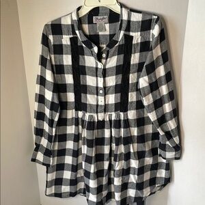 Wrangler Wrancher Women's Medium  Checkered  Top Black/ White flannel